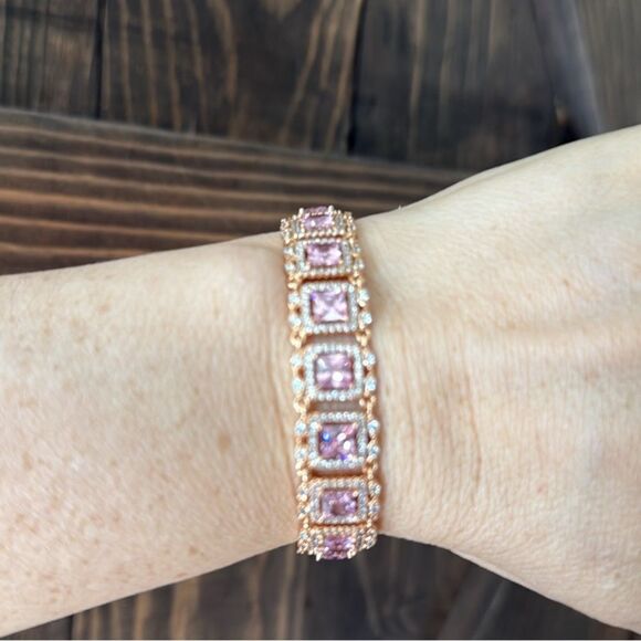 Elegant 14K Gold Plated RoseGold Pink Bracelet - Picture 3 of 9